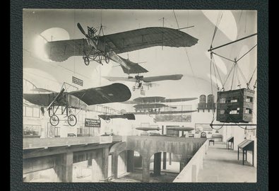 Deutsches_Museum._Ausstellungsraum_Luftfahrt