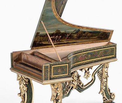 csm_Sammlungen_Musikinstrumente_Oktavcembalo_5381_20160217_001_A0590.jpg